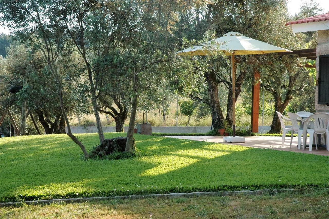 Gasthaus Quinta Da Pedra Mija Santar Exterior foto